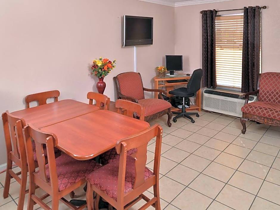 Americas Best Value Inn Indianola