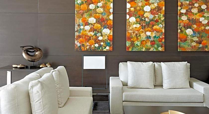 Hyatt Place Dubai Al Rigga Residences