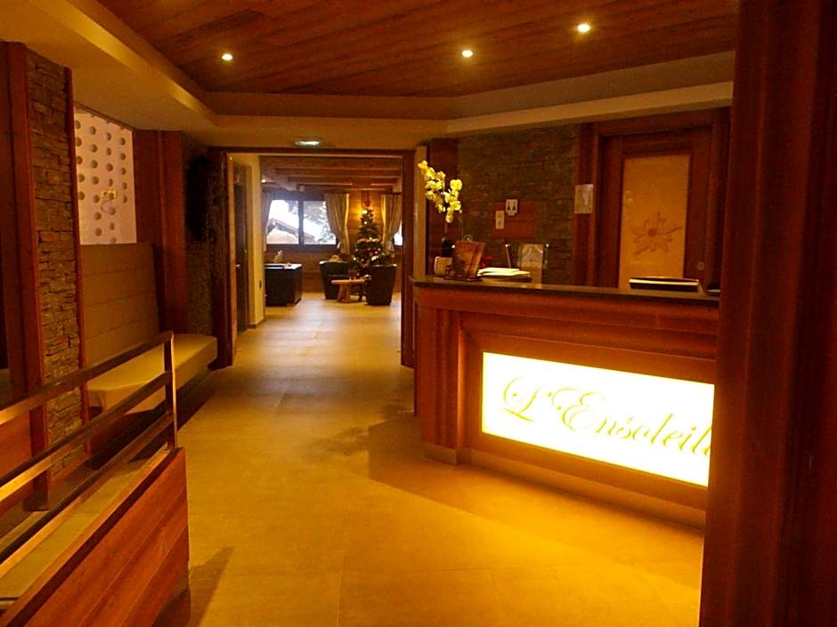 Hôtel L'Ensoleillé