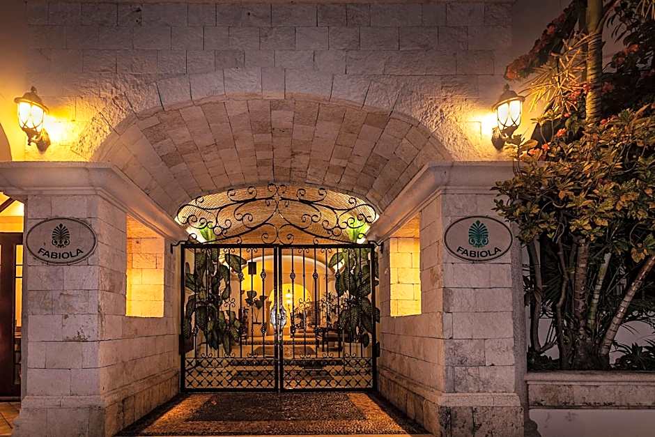 Fabiola Condo Hotel