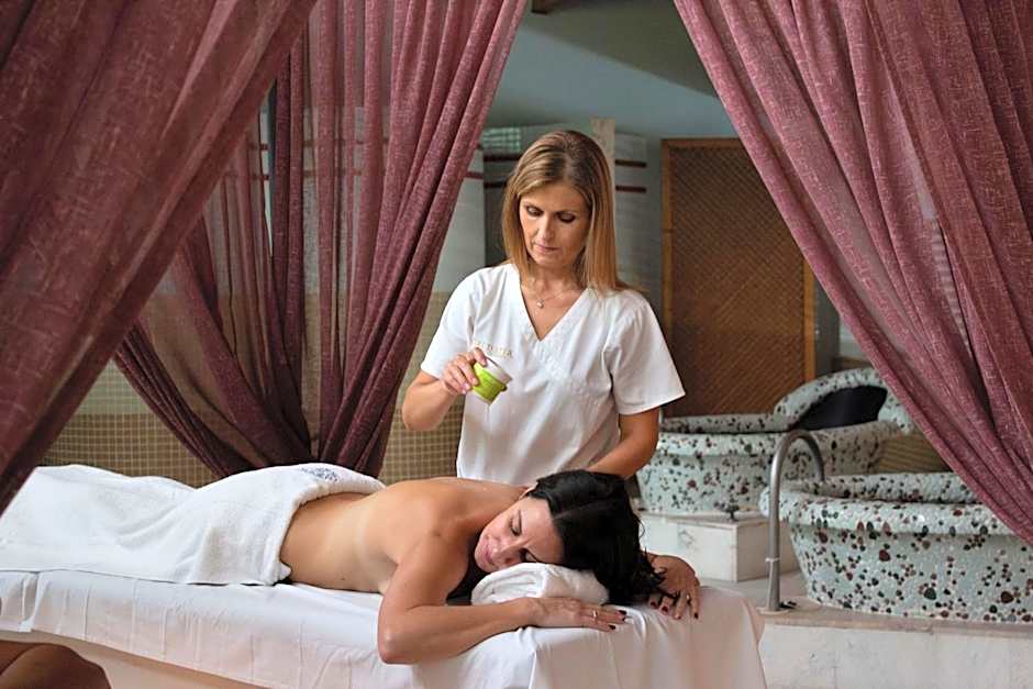 Laias Caldaria hotel y Balneario