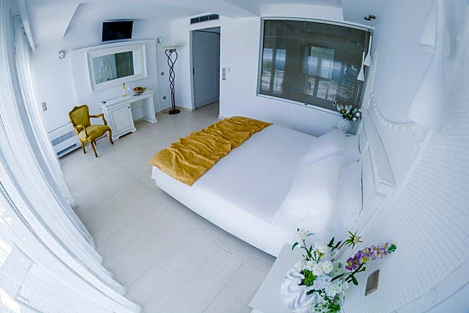 Hydrele Beach Hotel & Village