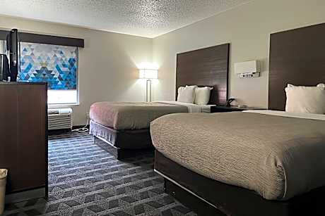 Double Room with Two Double Beds - Accessible/Non-Smoking