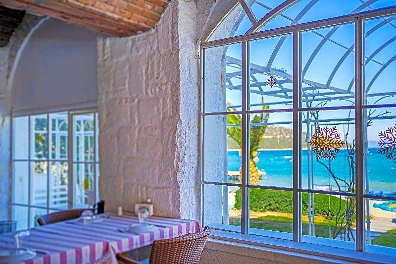 Toka Bodrum Hotel & Beach Club