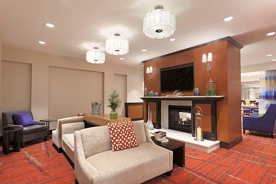 Hilton Garden Inn Falls Church