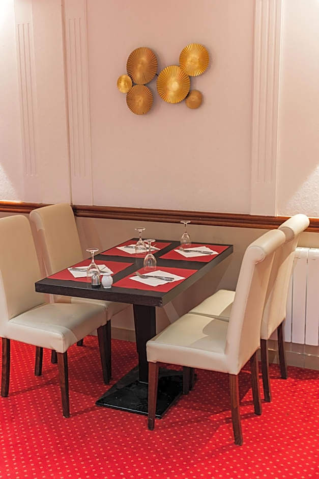 The Originals City, Hotel Le Lion d'Or, Chinon (Inter-Hotel)