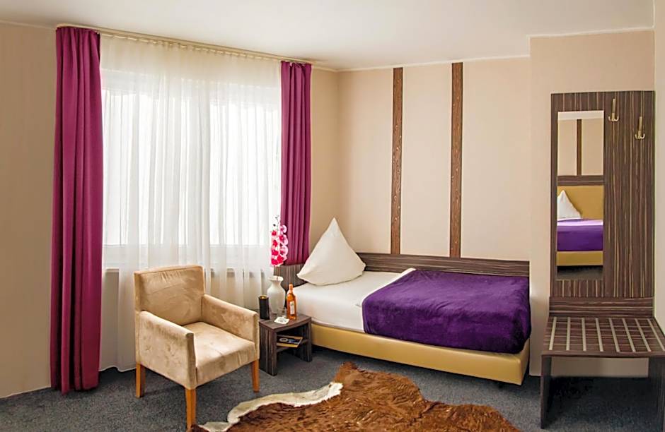 Hotel Famosa