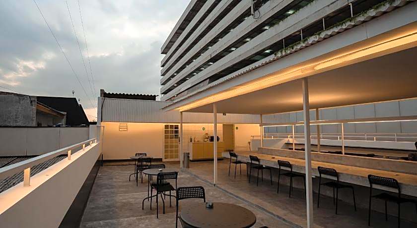 Bobopod Alun-Alun, Bandung