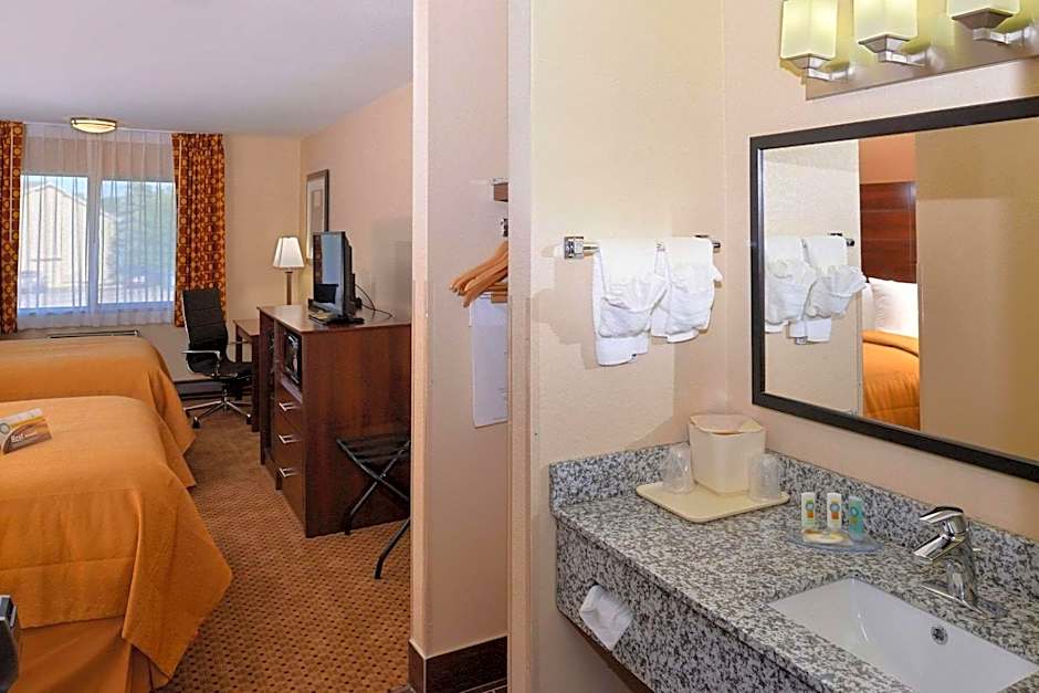 Quality Inn Appleton West