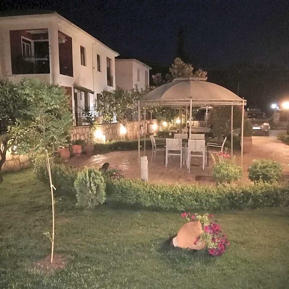 Delphin Rooms Sivota