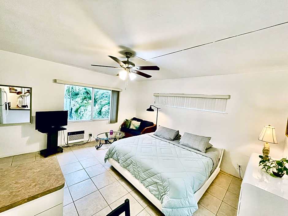 Beach Tide Motel