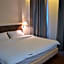 9 Square Hotel - Kota Damansara