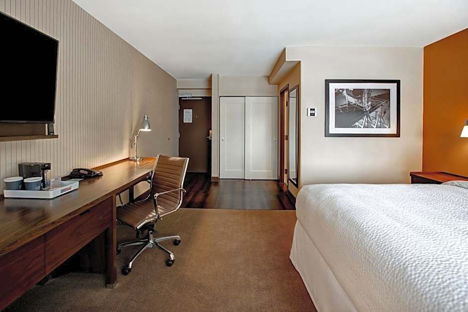 Four Points by Sheraton Peoria