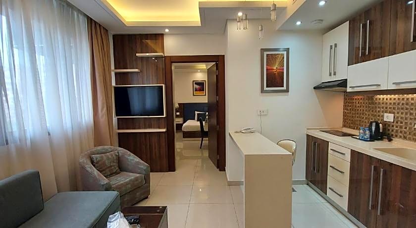 Palm Ville Suites
