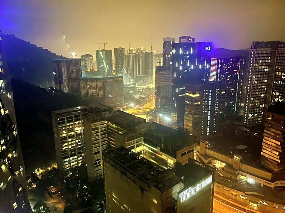 Immense Studio EmpireDamansara/WiFi/Netflix