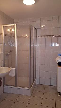 Twin Room with Extra Bed