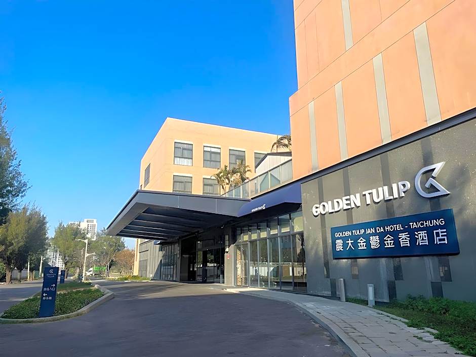 JANDA Golden Tulip Hotel