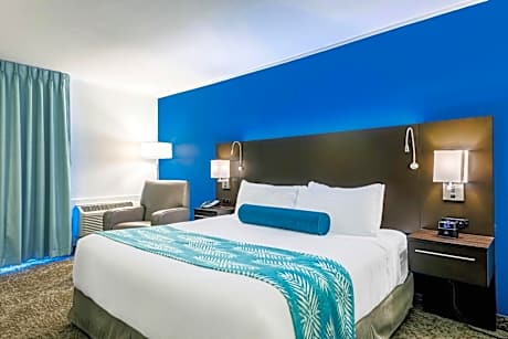 King Room - Accessible/Non-Smoking