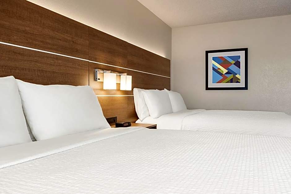Holiday Inn Express Hotel & Suites Anniston/Oxford By IHG