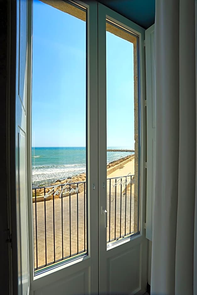 Zafran Boutique Hotel