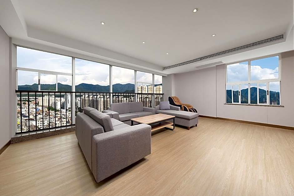 Lavande Hotels Jingdezhen Taoxichuan Creative Square