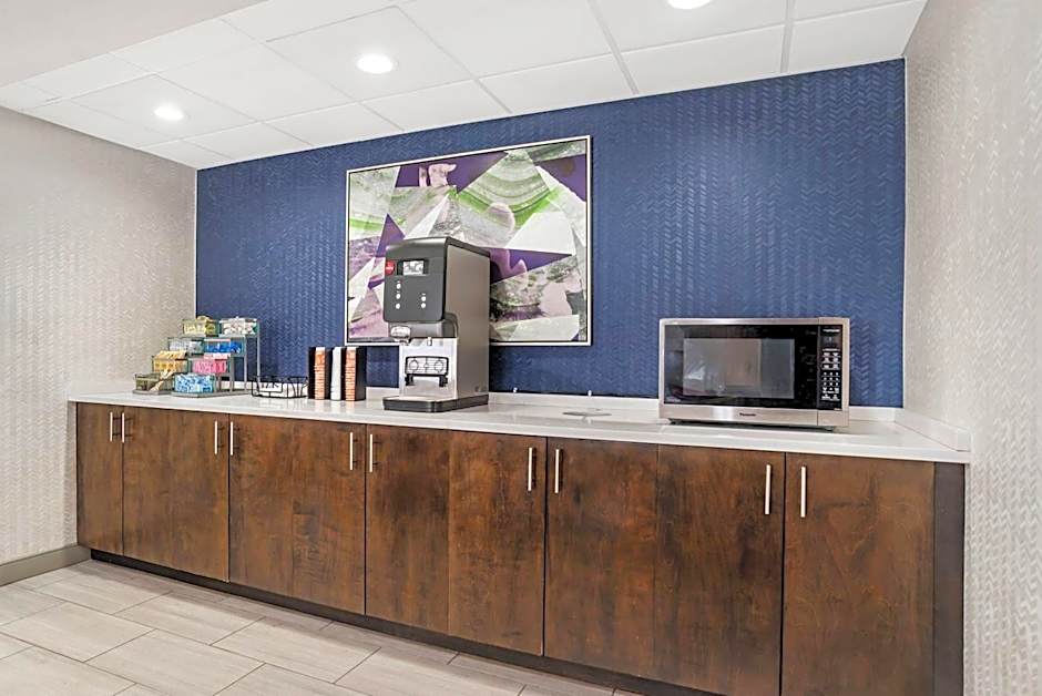 Country Inn & Suites by Radisson, Montgomerty East I-85