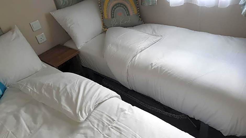 Kellys Holiday Homes 24 Willerby 2 bedrooms caravan