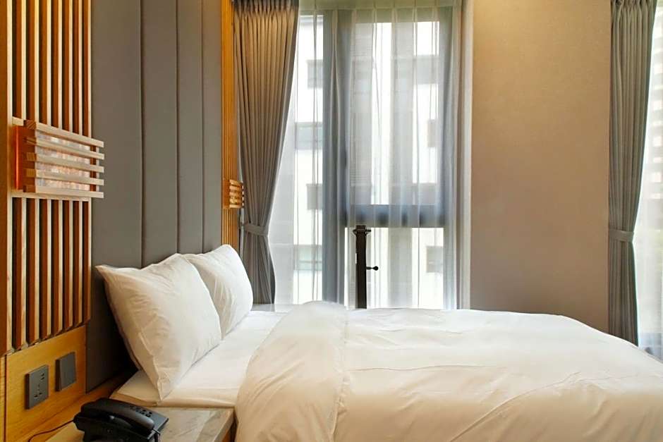 Gamalan FL Spring Hotel