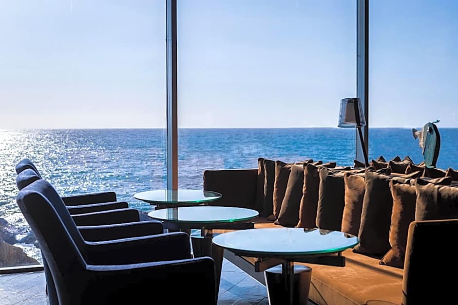 Radisson Blu Acqua Hotel & Spa Concon