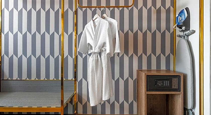 Mercure Bangkok Sukhumvit 24