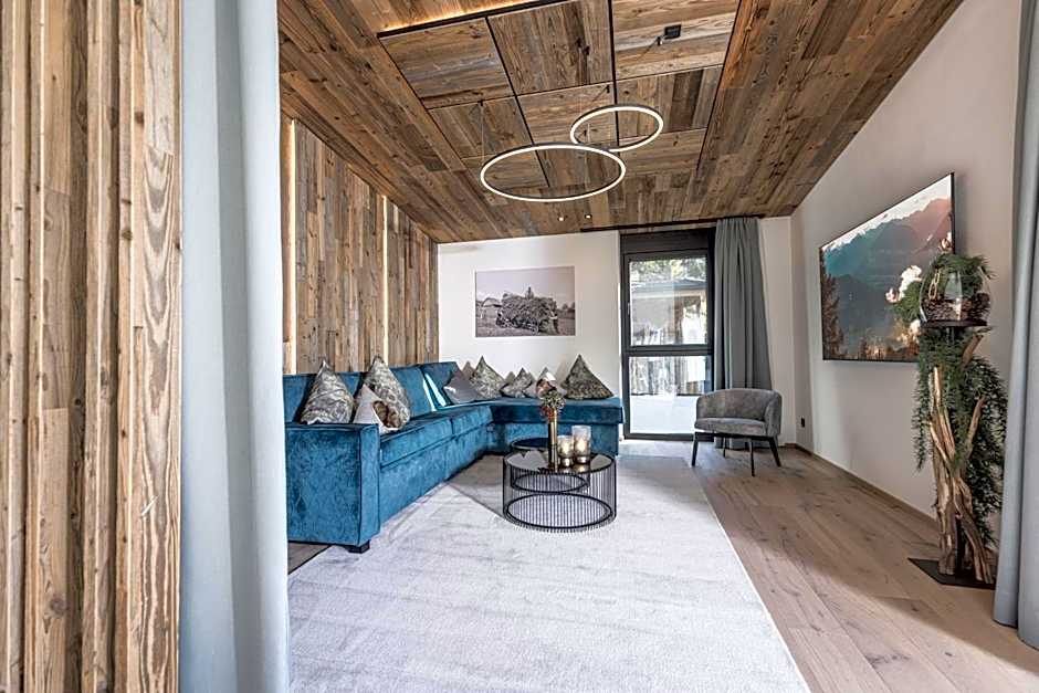 Perfect Lodgings Panorama