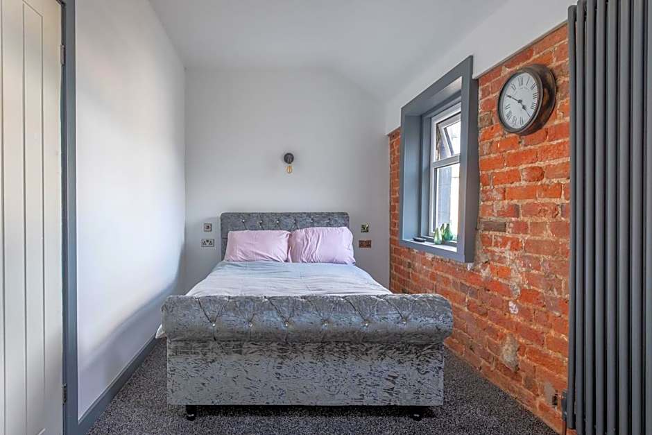 RESIDENCY LUXURY SEAFRONT HOTEL