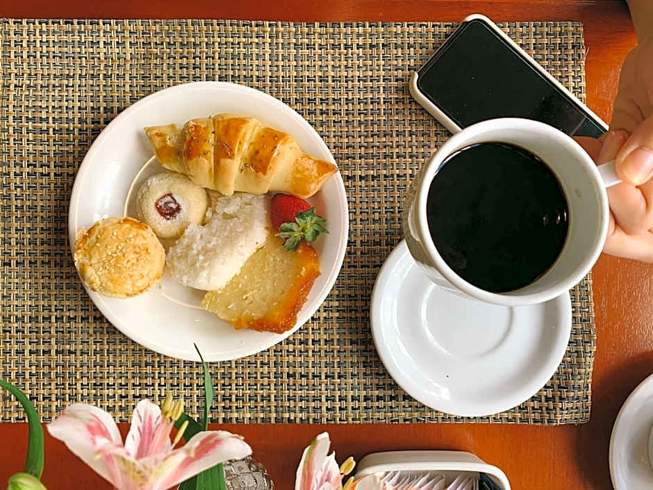 America Towers Hotel