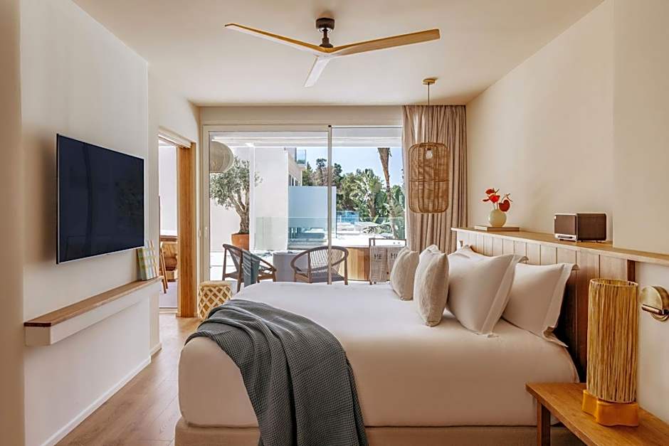 ME Ibiza - Leading Hotels of the World