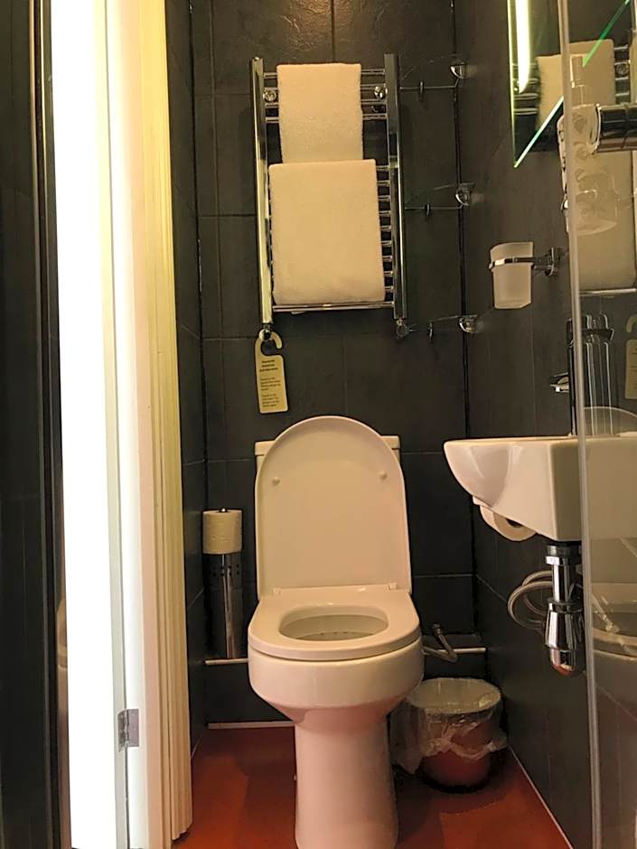 Cassandra Guest House