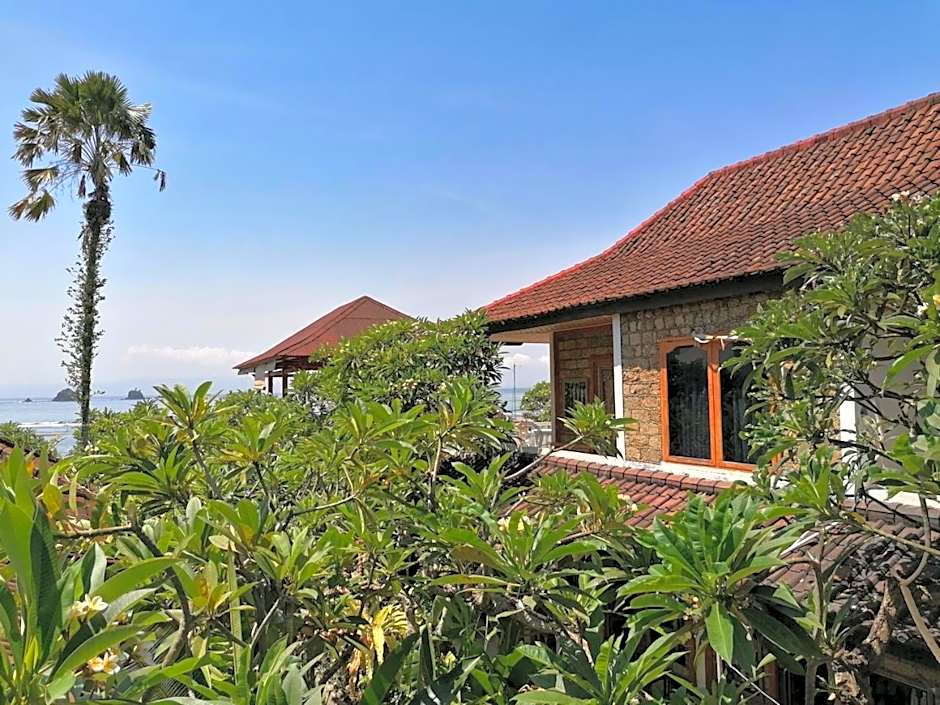 Puri Oka Beach Bungalows