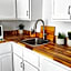 Fresh & Bright Private Suite