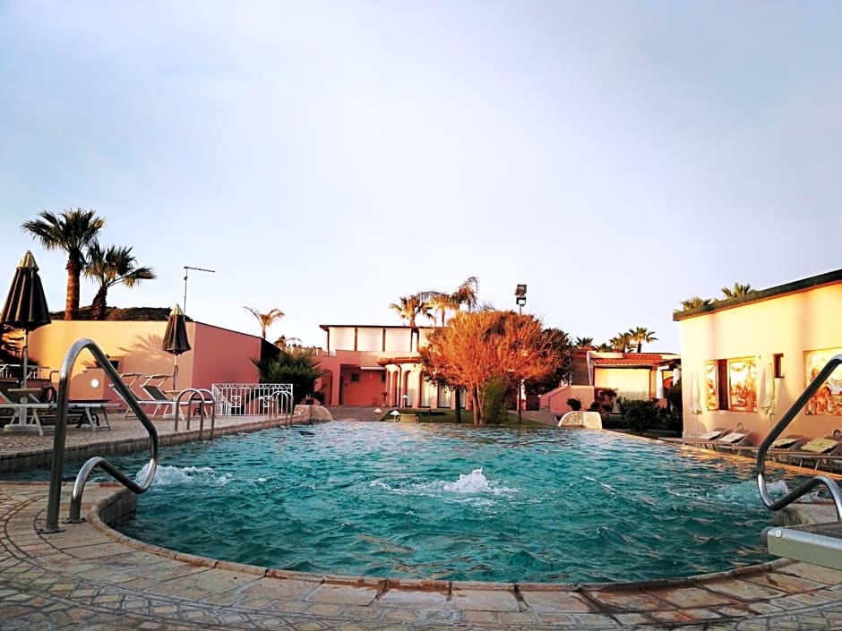 Hotel Eros
