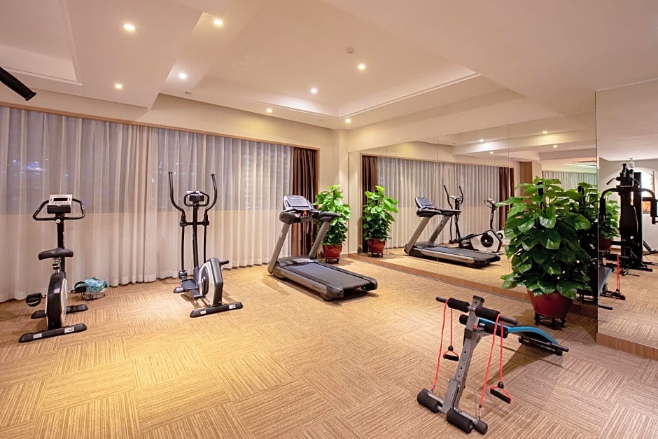 Southern Club Station 1 Hotel