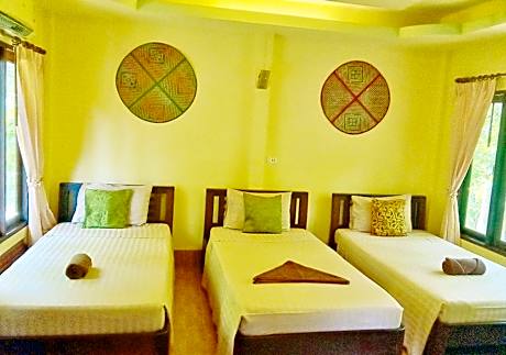 Triple Single Room