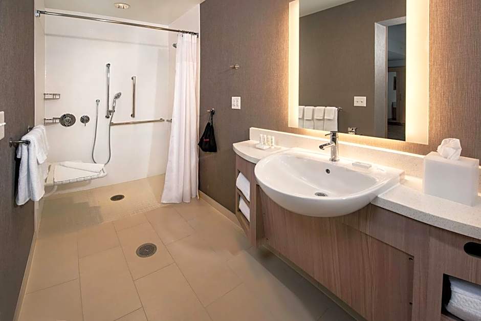 SpringHill Suites by Marriott Frederick