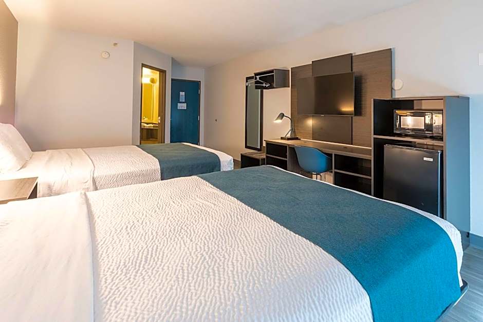 Motel 6-Fort Lupton, CO