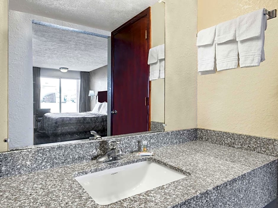 Quality Inn