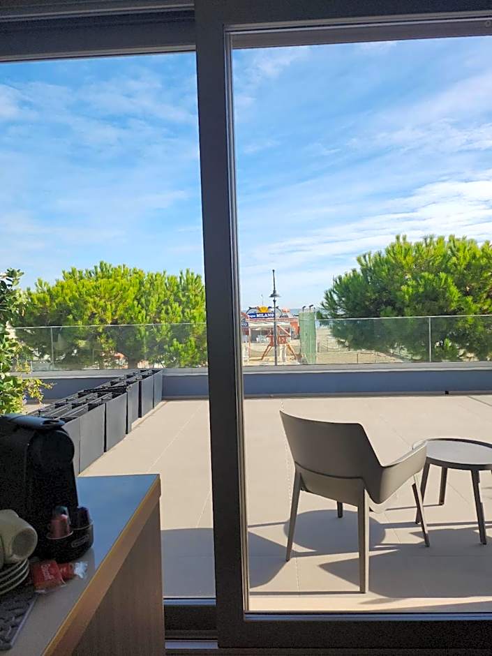 Frontemare Appartamenti e Camere ELISABETTA