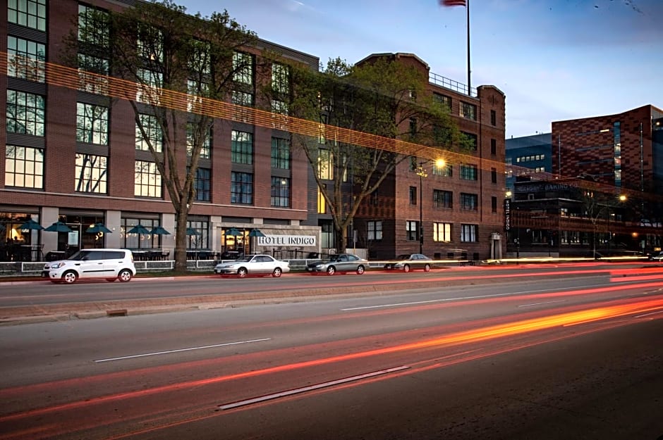 Hotel Indigo Madison Downtown By IHG
