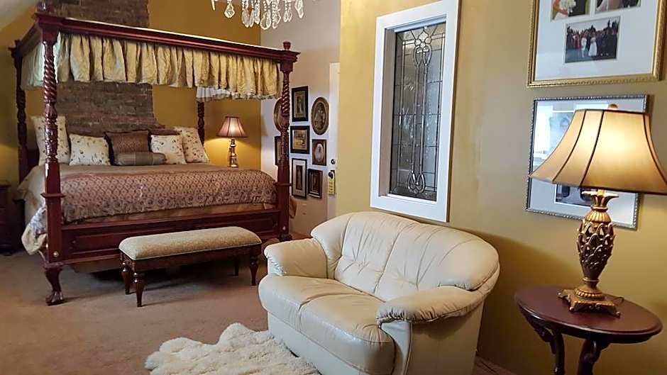 Hassinger Daniels Mansion Bed and Breakfast