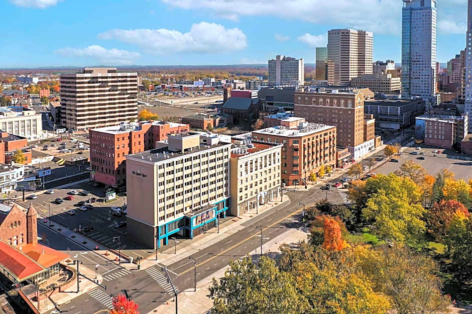 The Capitol Hotel