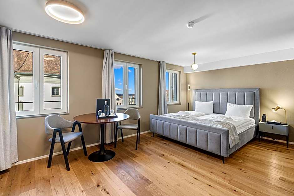 BERG & BERG HOTEL - Kerns Self-Check-in