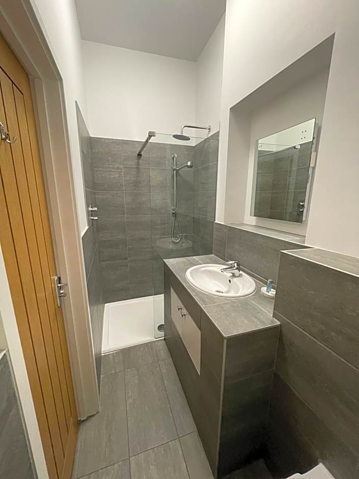 The Queen Matilda Country Rooms