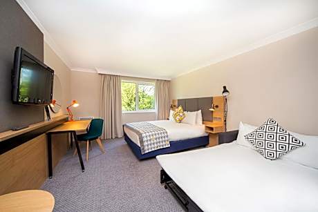 Queen Room with Sofa Bed